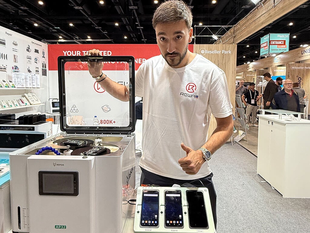 showcasing refox products at ifa berlin